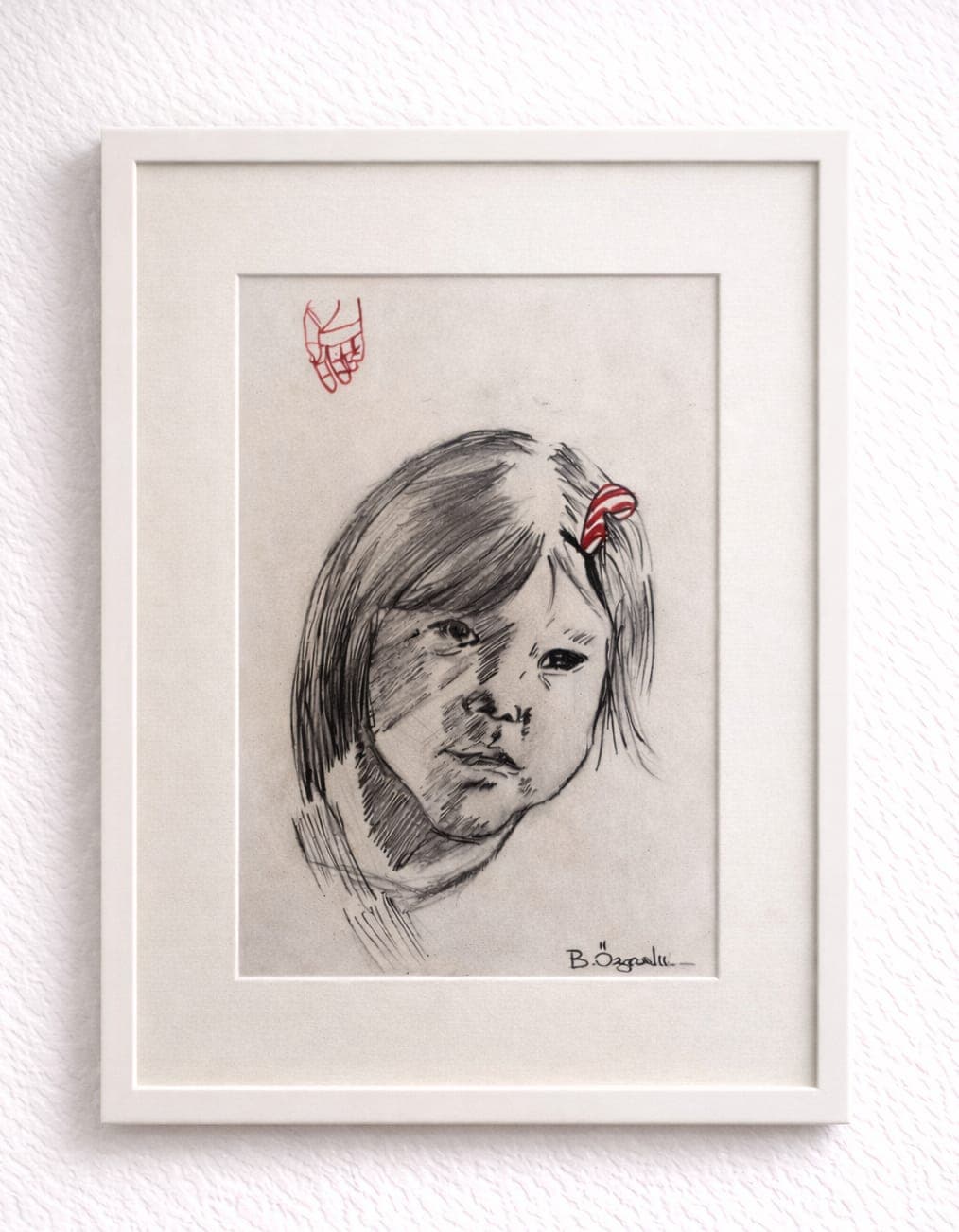 Tokasından Hediyeli Kız